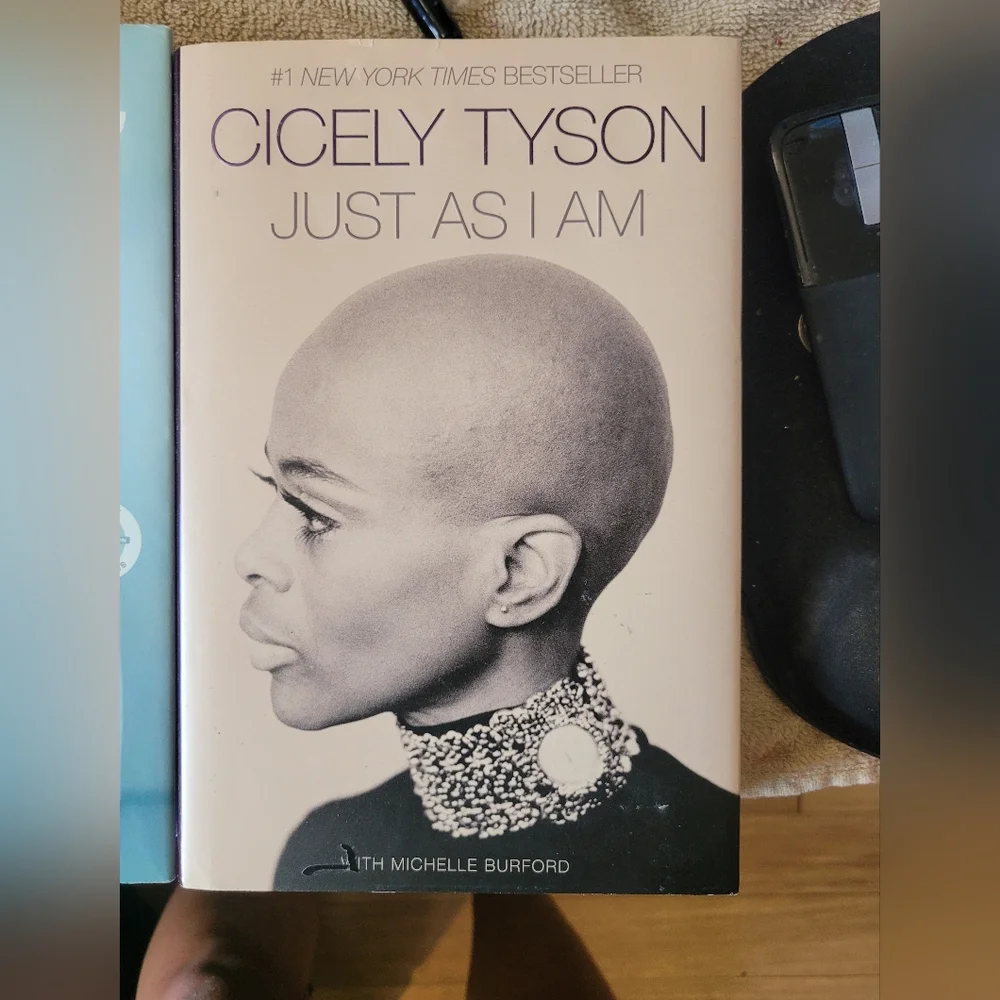 Books - Picture 8 of 8